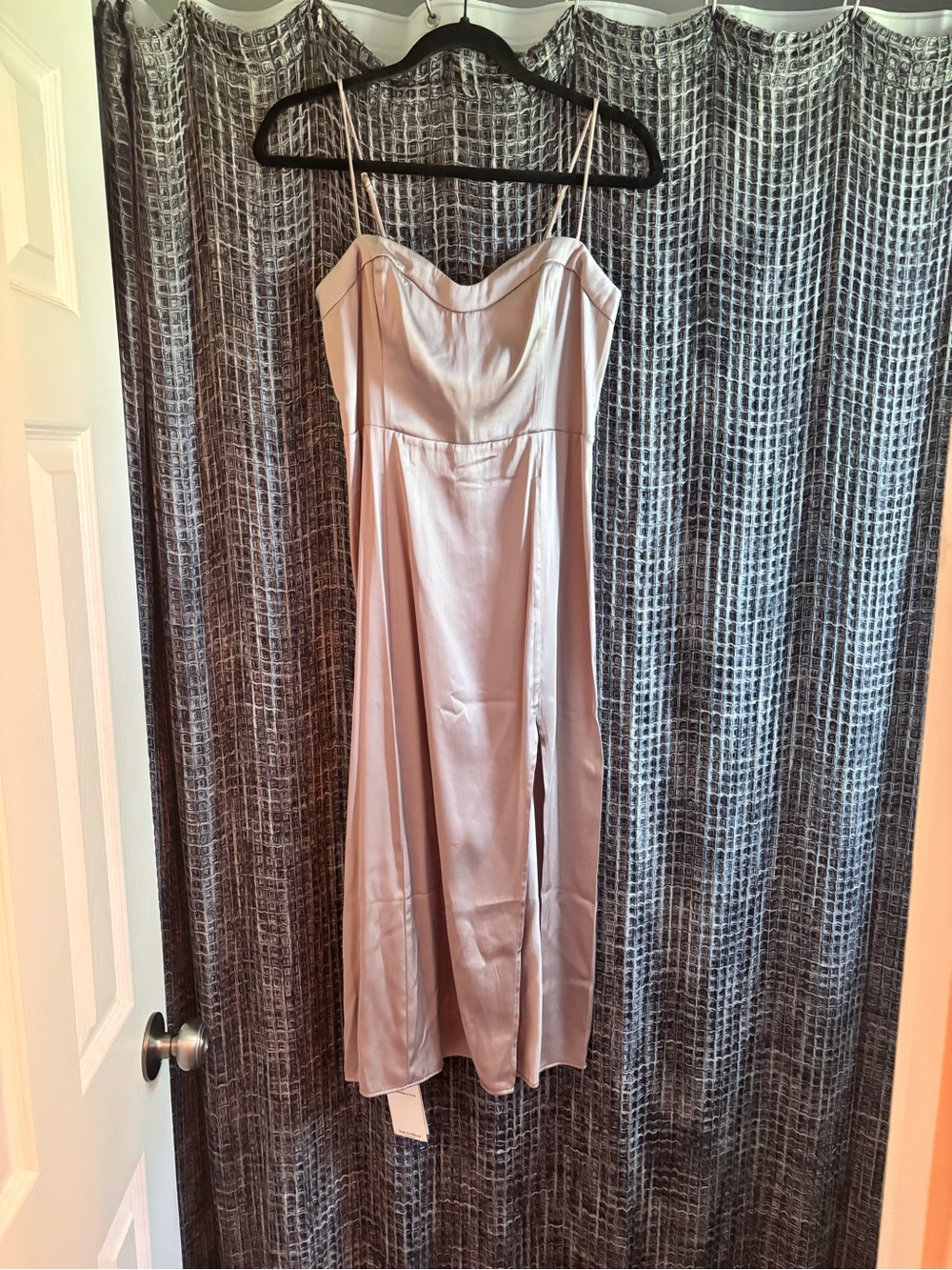 Abercrombie & Fitch blush satin slip dress